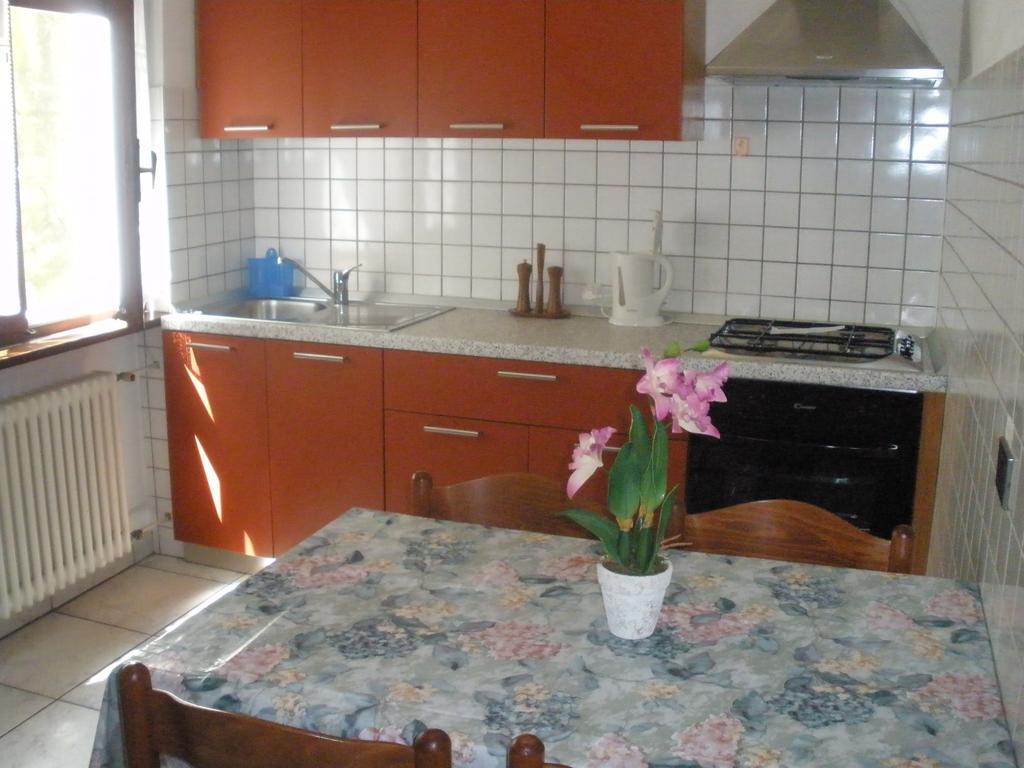 קנוביו Casa Variante חדר תמונה